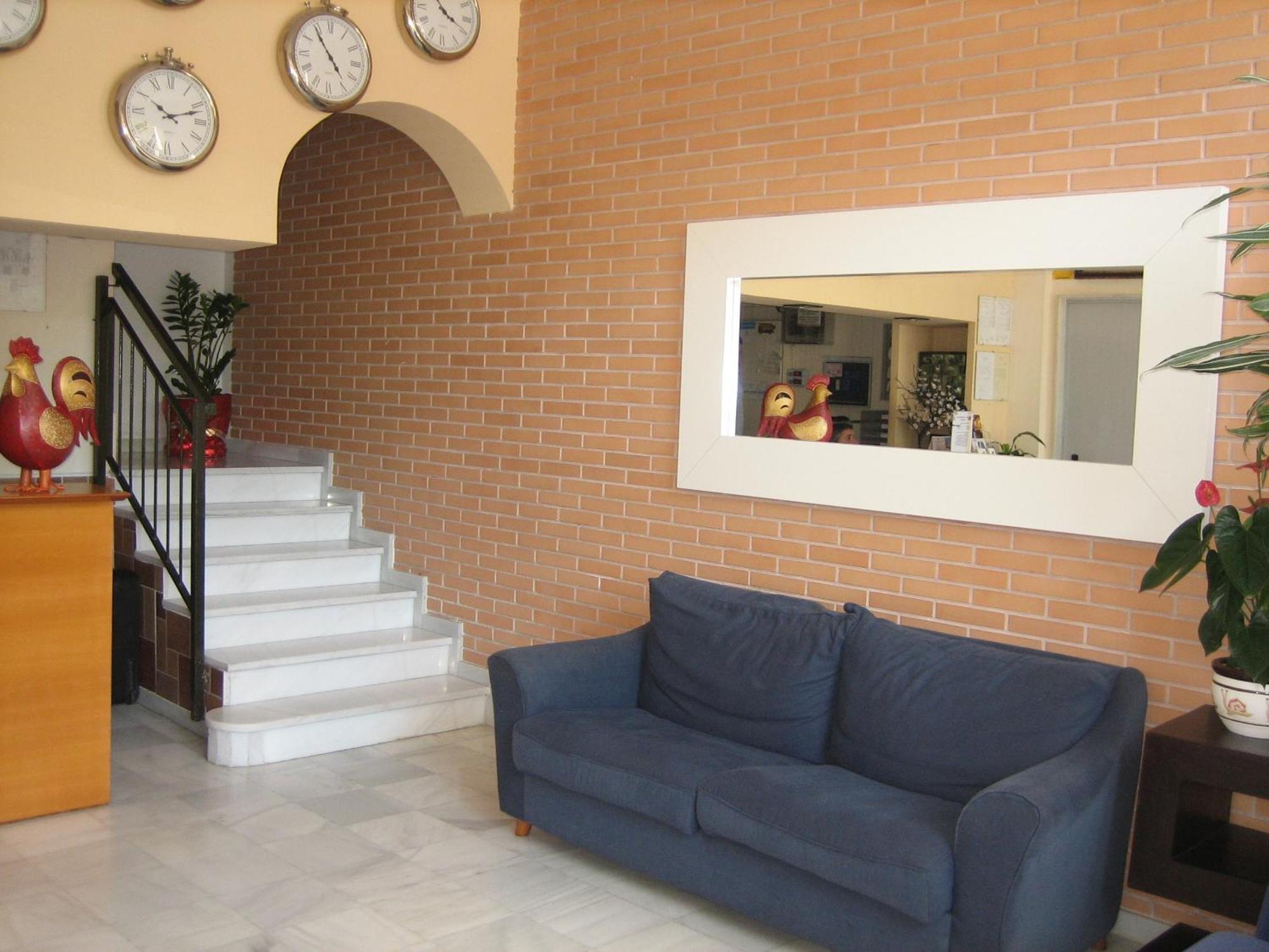 Hostal Madruga Elche Exterior foto